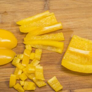 Pimiento amarillo en brunoise