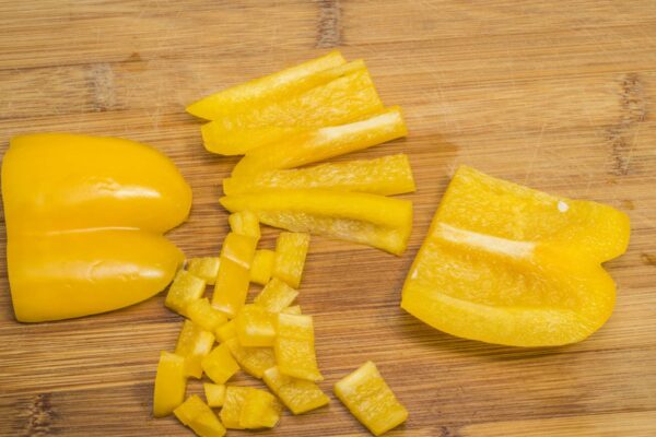 Pimiento amarillo en brunoise